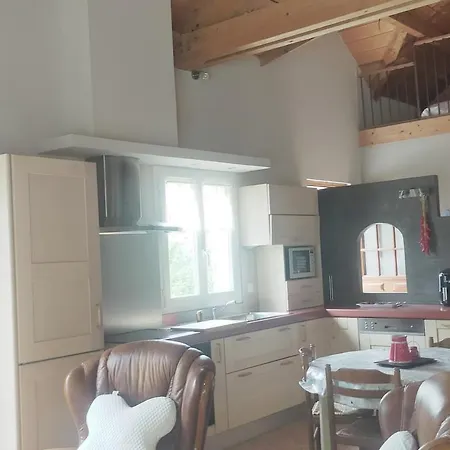 Maison De Martine & Christian Holiday home