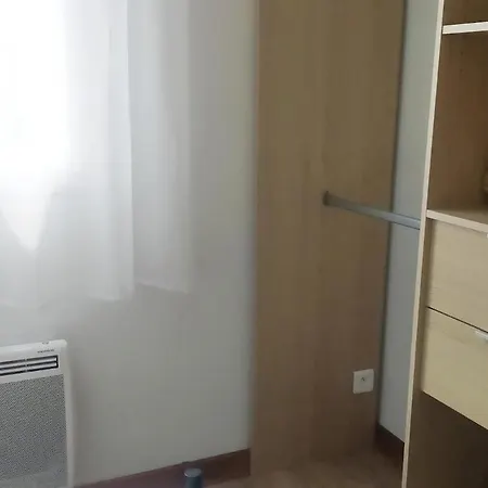 Maison De Martine & Christian Holiday home *