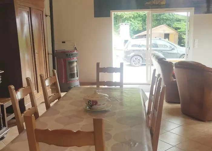 Semesterbostad Maison De Martine & Christian